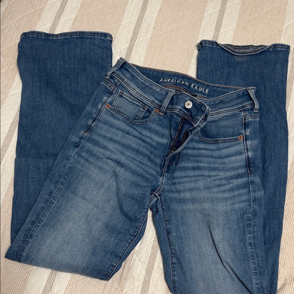 American Eagle Outfitters Women's Dark Blue Flare Jeans